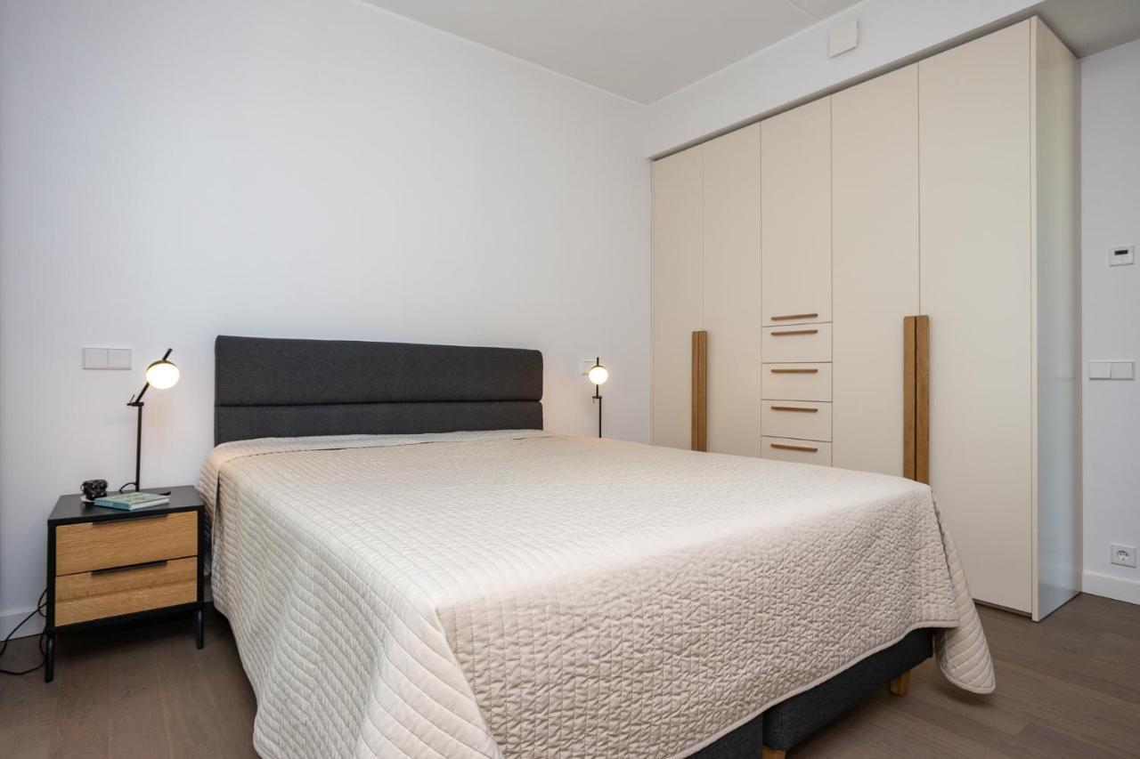 Sea View Family Apt In Unique Kalaranna District Талин Екстериор снимка
